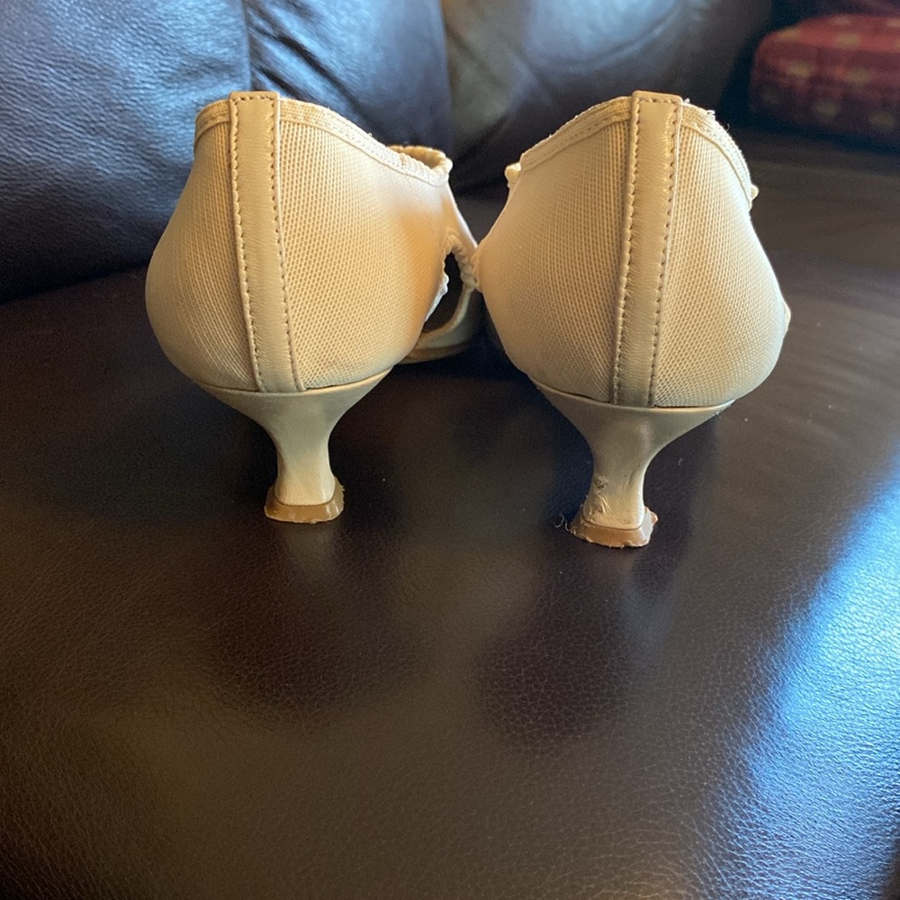Shoes - Picture 5 of 12